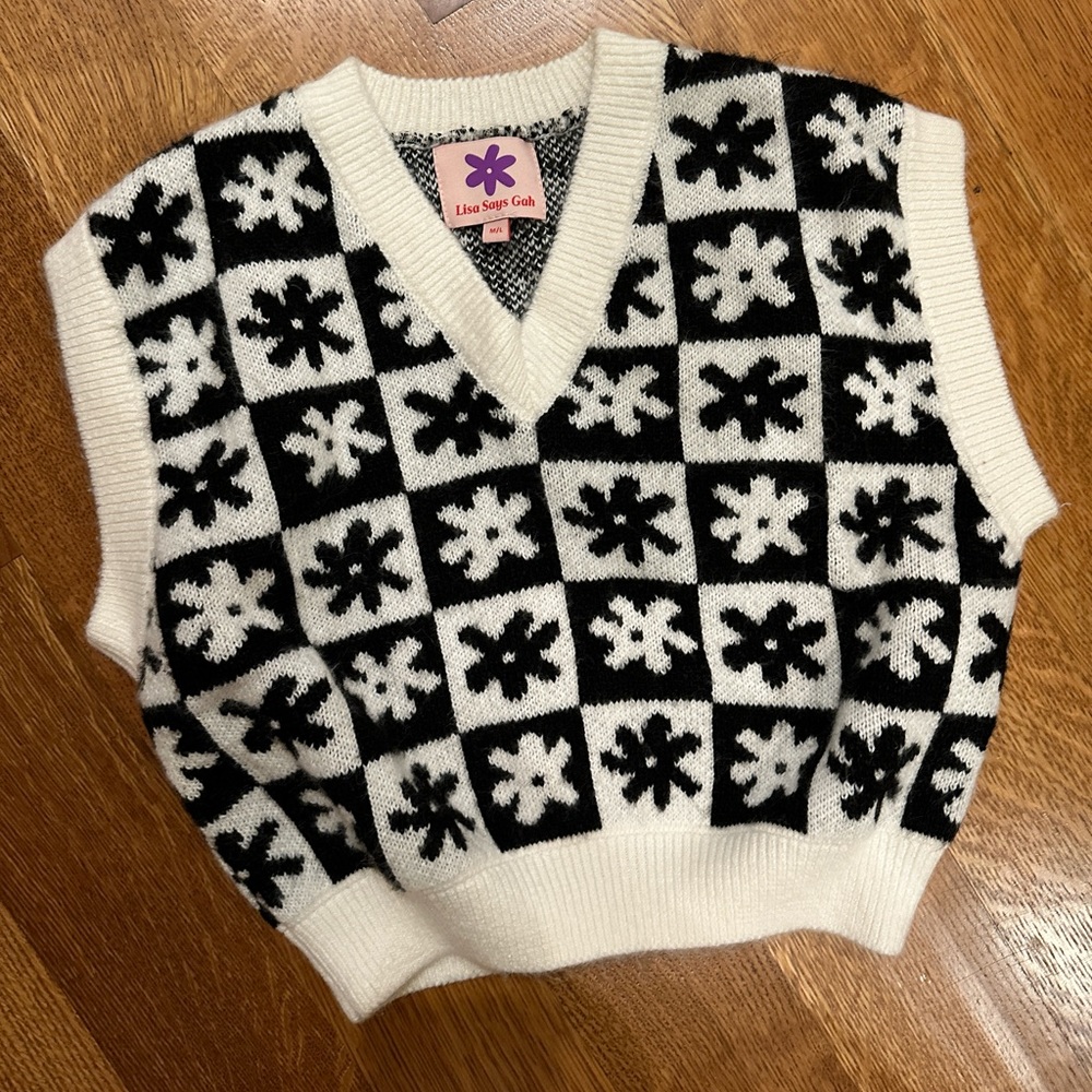 Lisa Says Gah Knit Vest